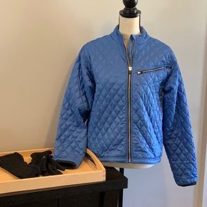 Like new classic Obermeyer quilted ski jacket. Size 12.